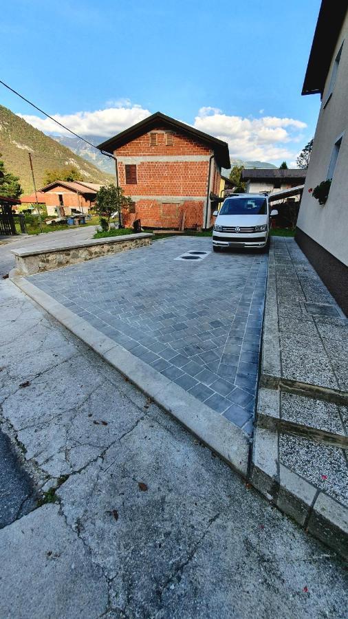 Apartma Lah Apartment Kobarid Bagian luar foto